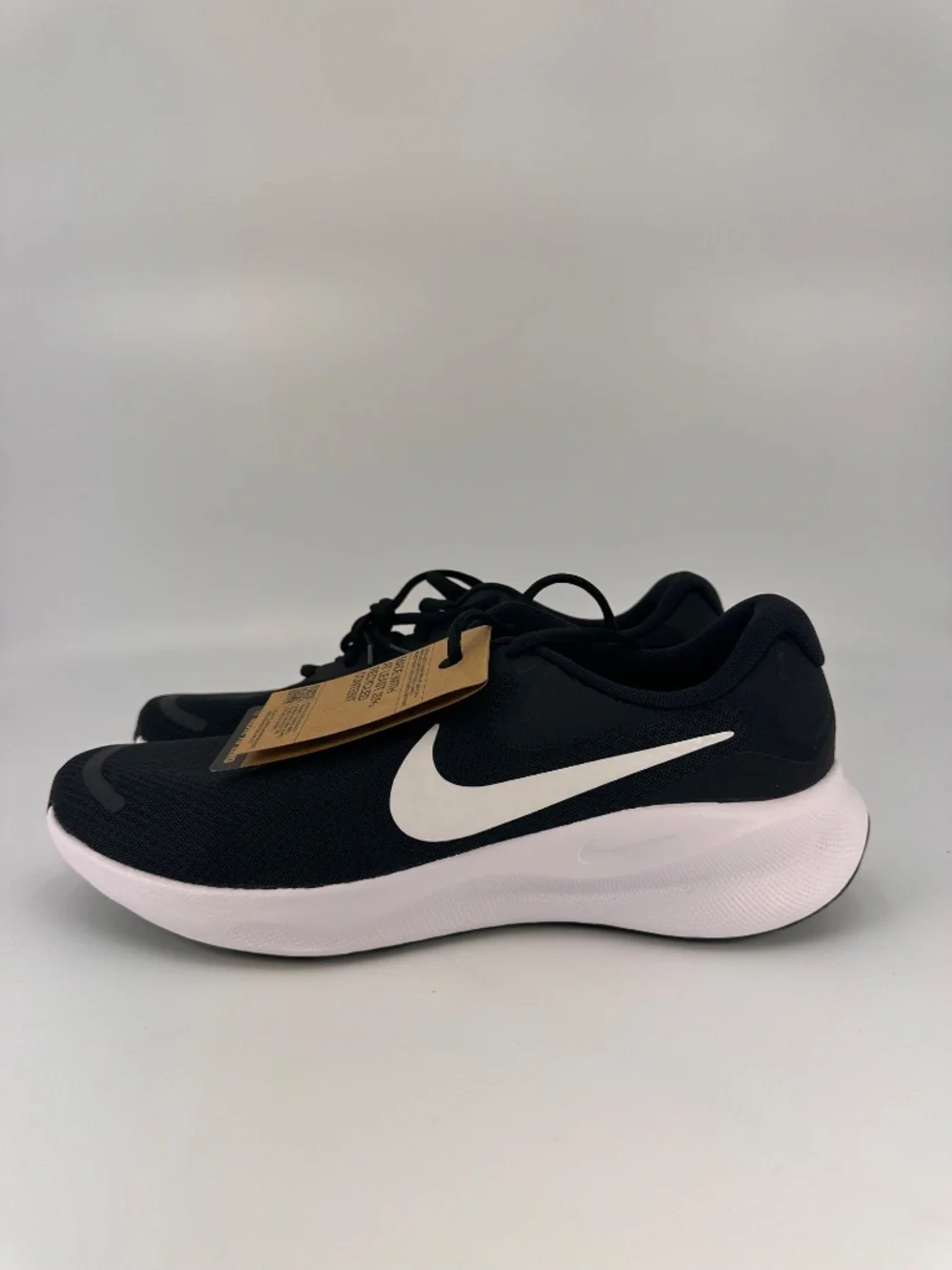 Nike Revolution 7 Shoes Mens Black White FB2207-001